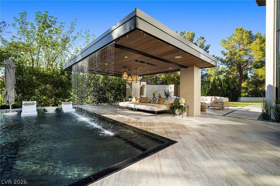 7 Vintage Valley Dr, photo 1 of 1
